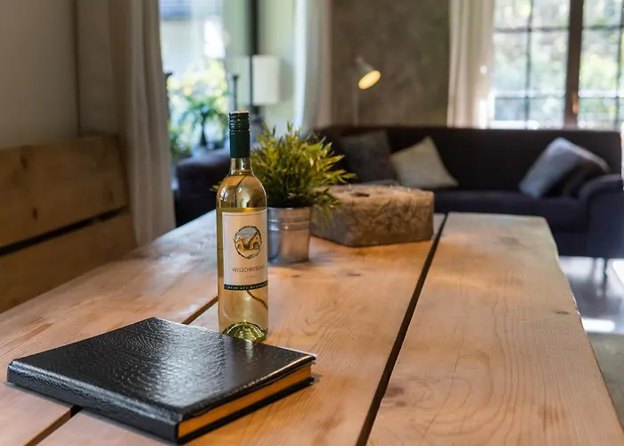 Chalet In Near Lift & Bikepark