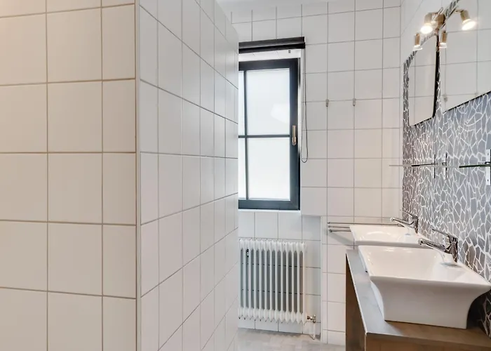 Chalet In Near Lift & Bikepark Leogang