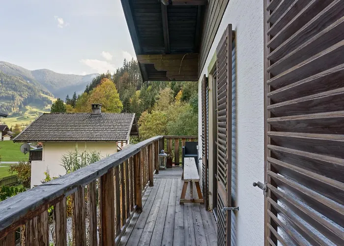 Leogang Chalet Near Ski Lift & Bikepark