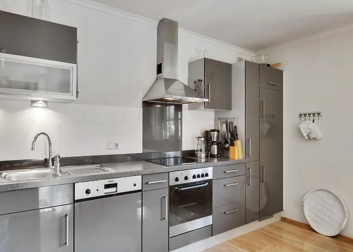 In Near Lift & Bikepark Chalet *