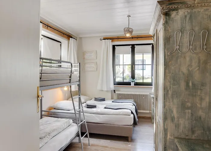 In Near Lift & Bikepark Chalet *